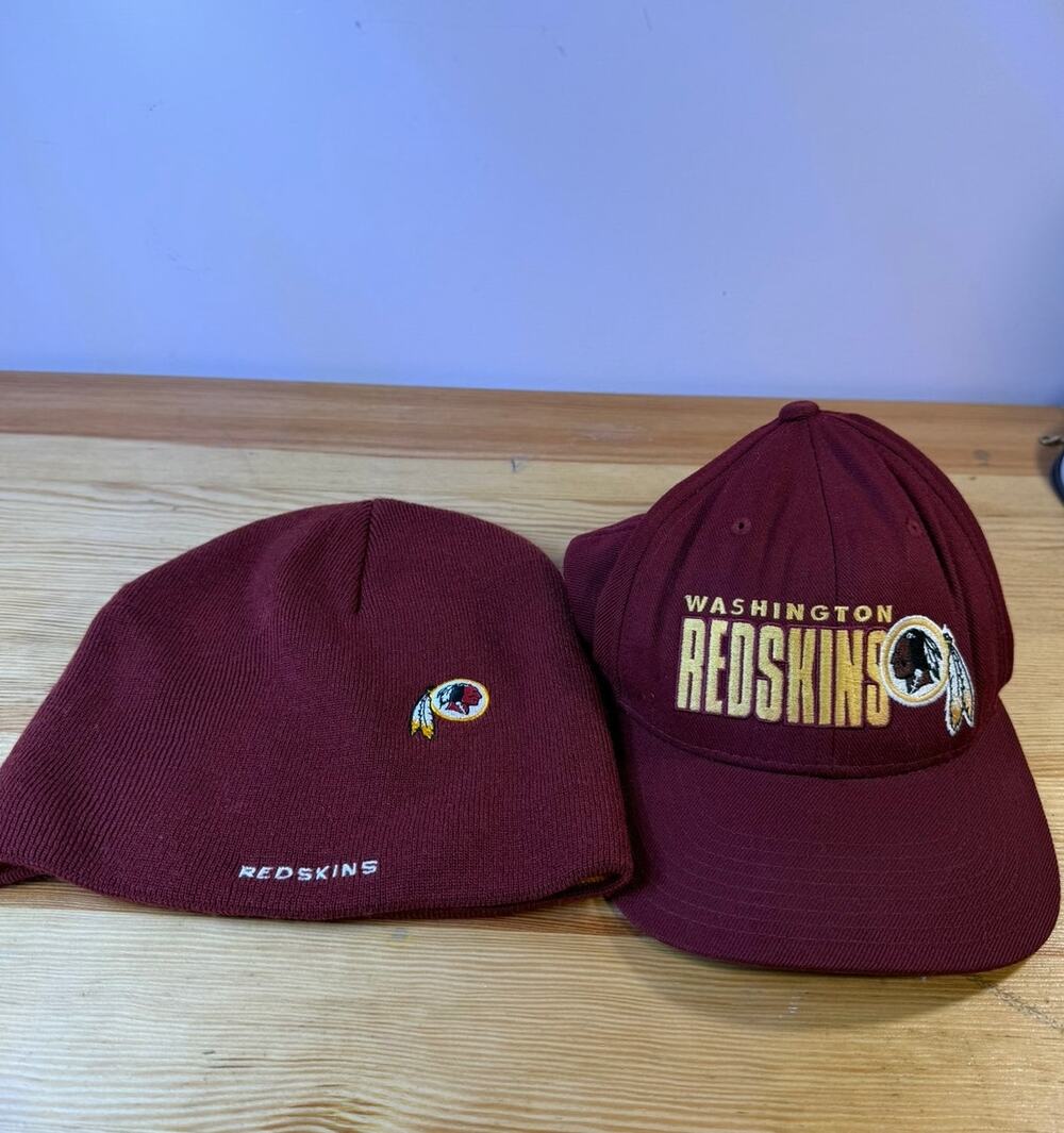 Washington Redskins Hat & Beanie Lot NFL Cap Knit Winter Hat Burgundy Vintage